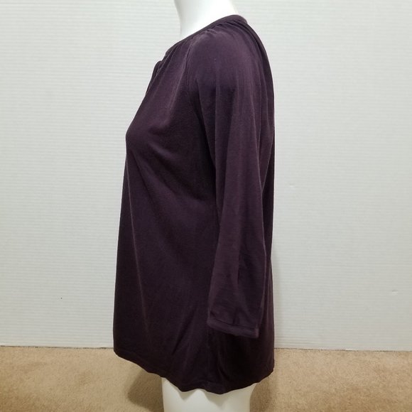 GAP top Small tie neck keyhole henley 3/4 sleeve solid color - Picture 2 of 11